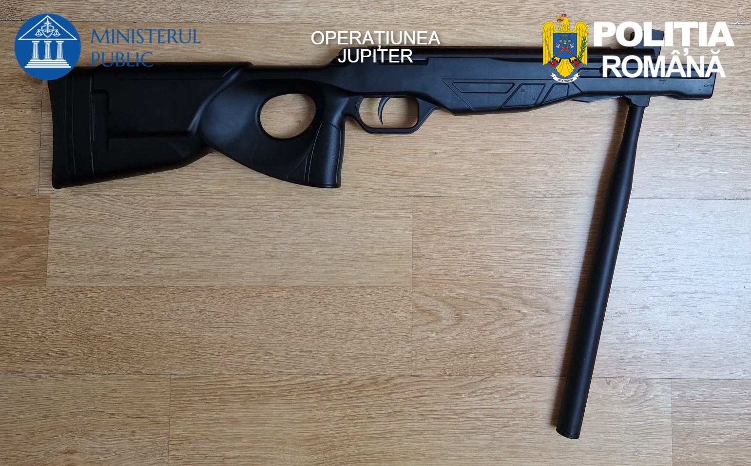 Öt házkutatást tartottak Bihar megyében: illegálisan tartott fegyvereket foglalt le a rendőrség