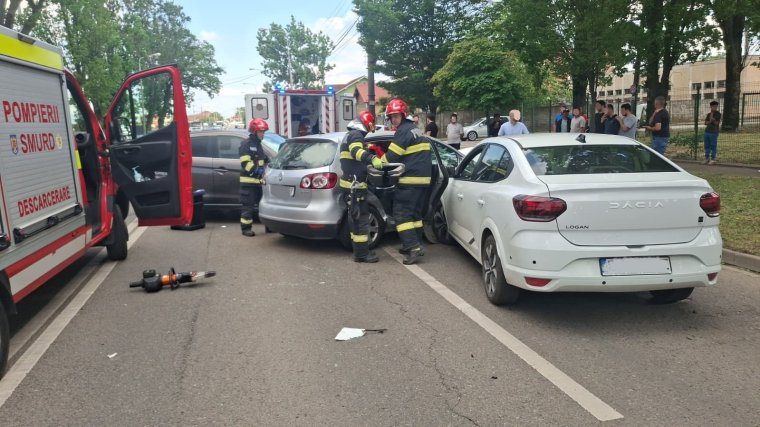Az elsőbbségadás elmulasztása vezetett a Kolozsvári úti súlyos balesethez