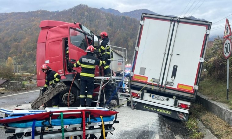 Súlyos baleset az Olt völgyében: egy Bihar megyei teherautó is érintett | VIDEÓ