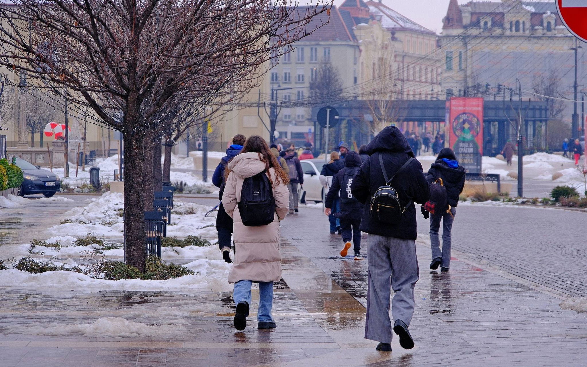 Visszatér a télies időjárás: havazás, jegesedés és erős szél várható kedd estig az ország nagy részén