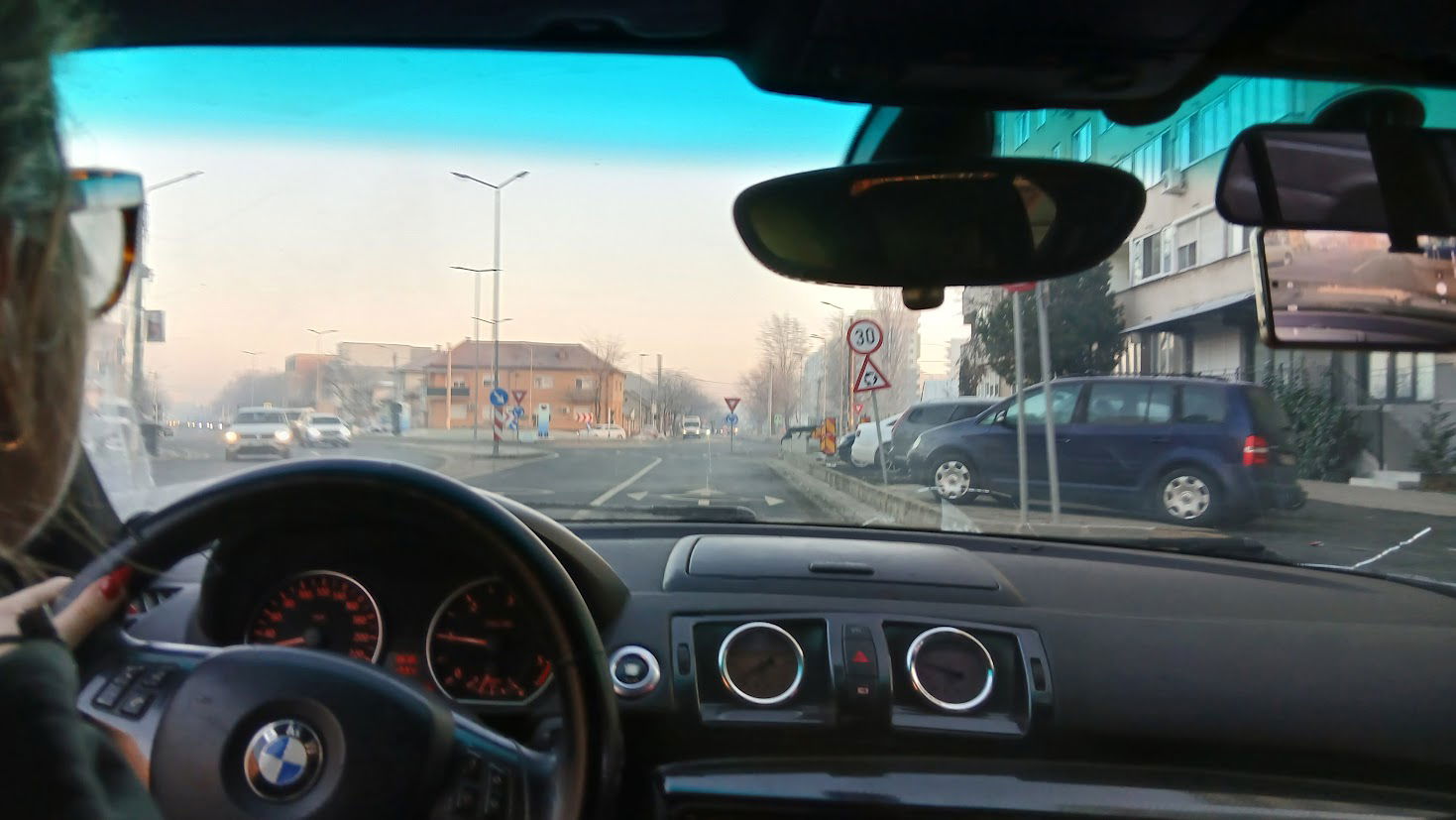 Nehéz út vezet a jogosítvány megszerzéséig | VIDEÓ