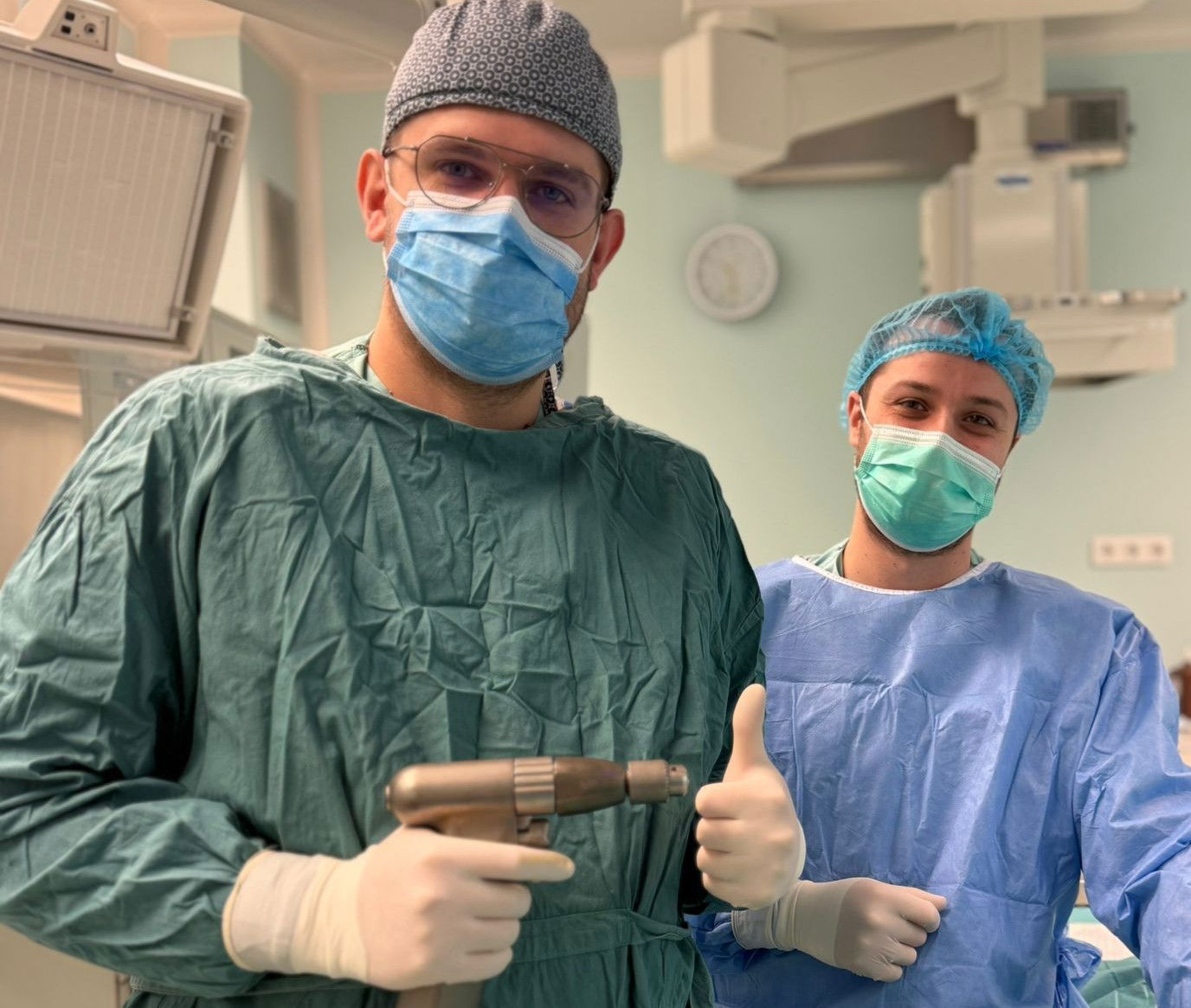 Ritka csuklóműtéttel zárták az évet a váradi orvosok