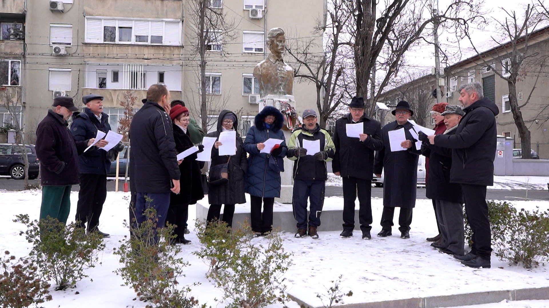 Nagyváradon és Félixfürdőn is megkoszorúzták Petőfi Sándor szobrát