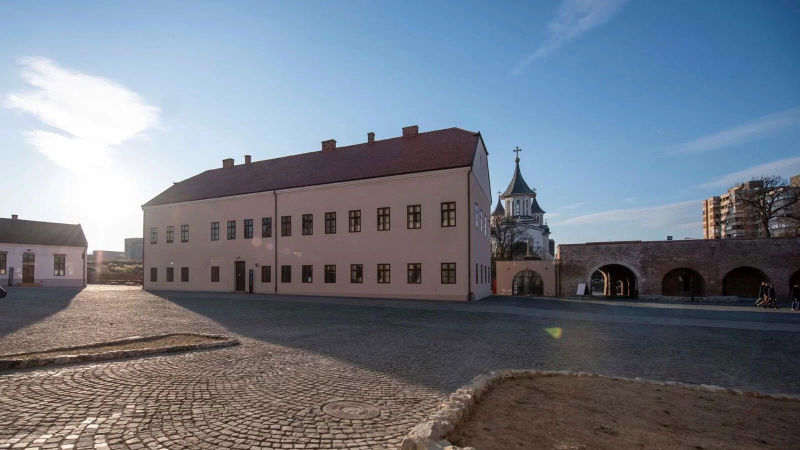 Ideiglenesen a várba költözik a váradi anyakönyvi hivatal