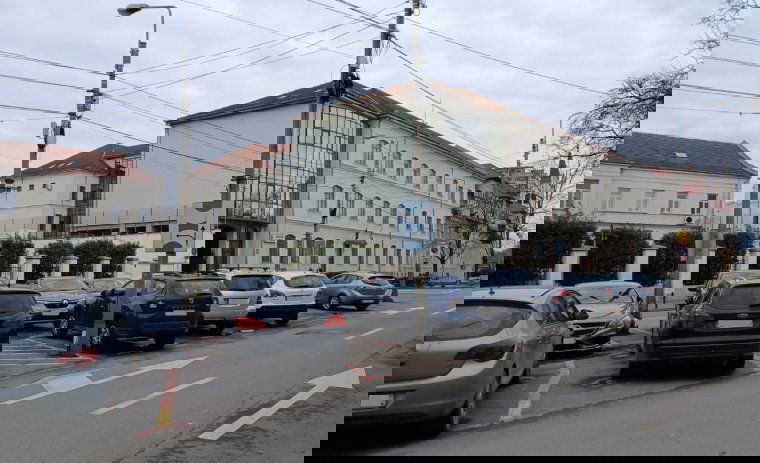 Újra napirenden a belvárosi utcanyitás: kivár a városháza