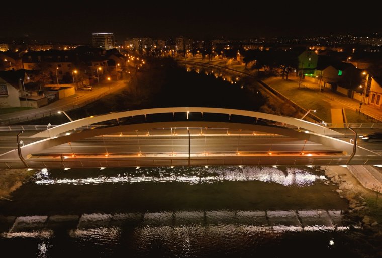 Rákellenes Világnap: narancssárgába borul a váradi Centenáriumi híd és a Borsi úti felüljáró