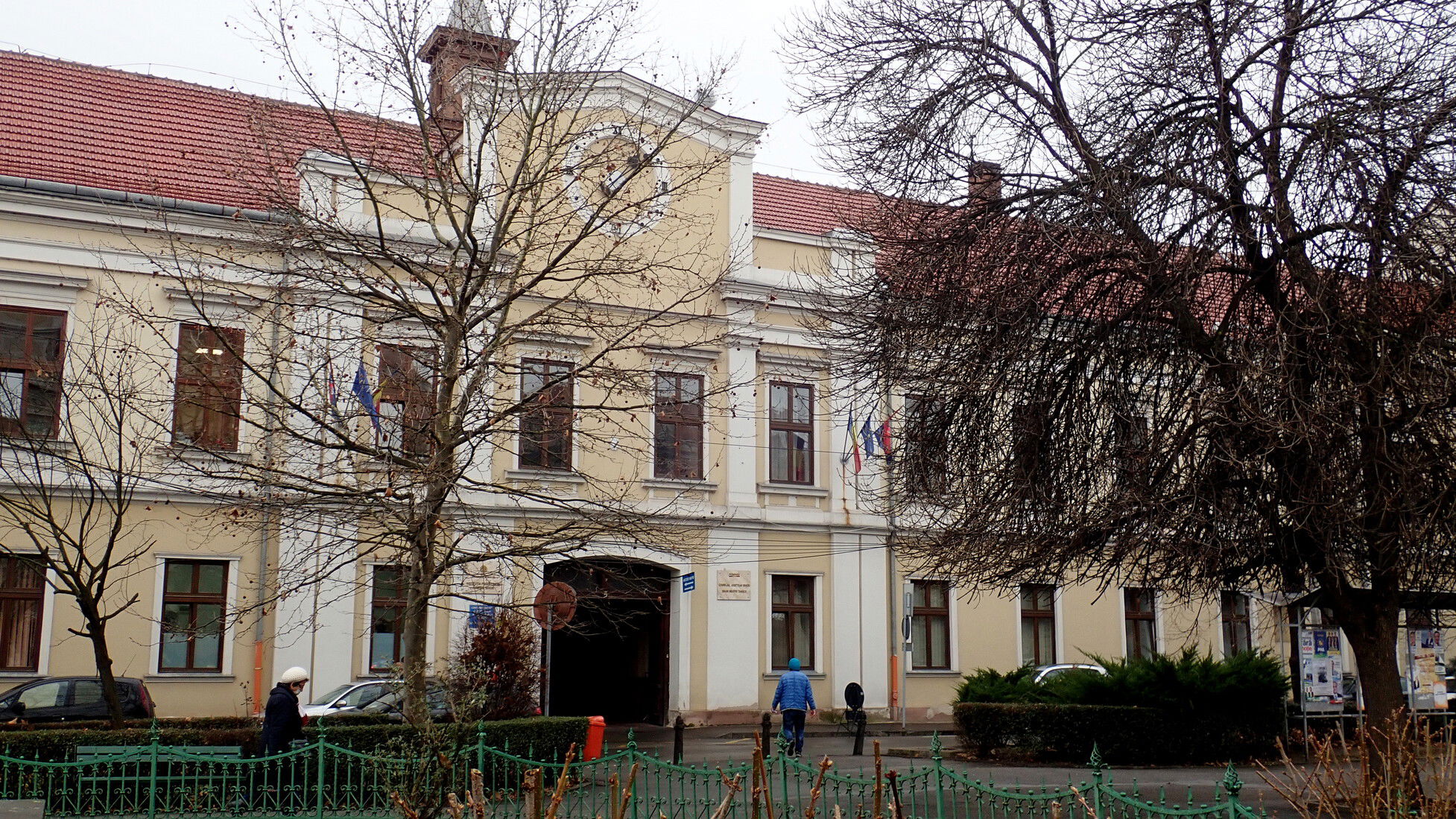 Átszervezik a prefektusi hivatalokat, Bihar megyében állások szűnnek meg