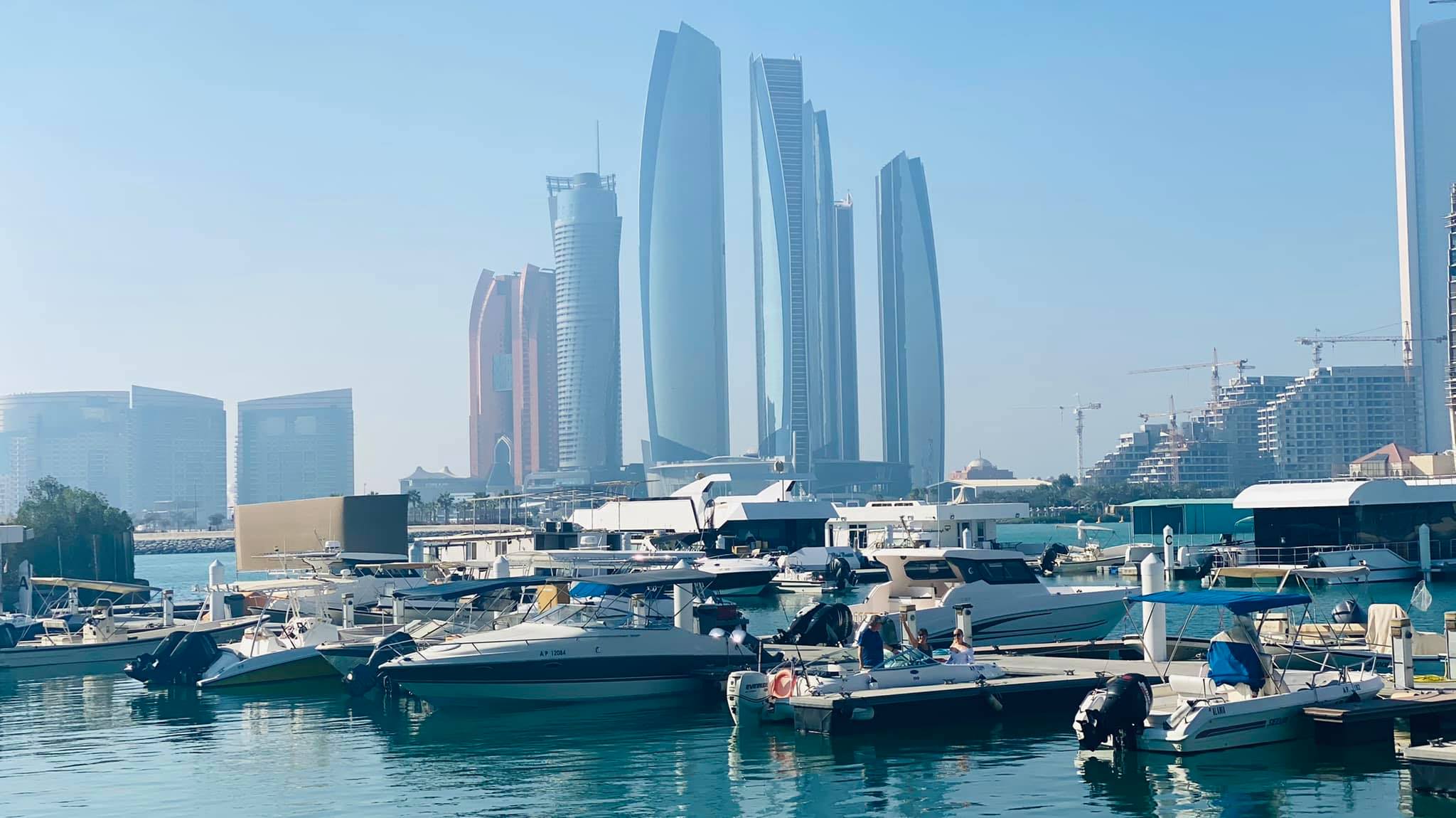 Háború a Közel-Keleten – nagyváradiak tapasztalatai az Emírségekből | VIDEÓ