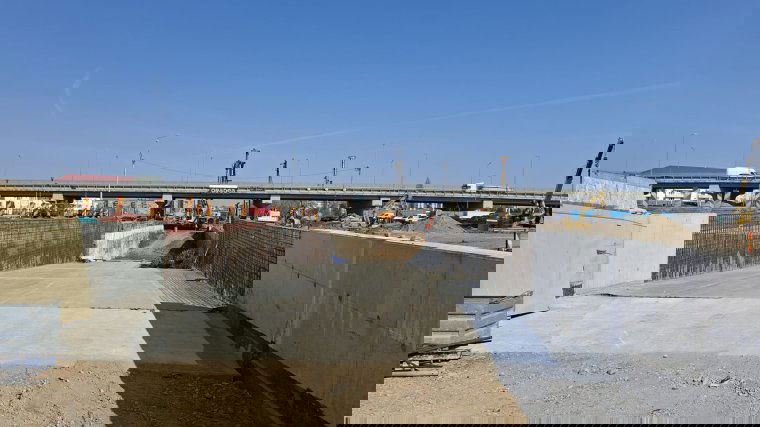 Az Aradi úti közúti infrastruktúra-beruházásokat nyár végéig be kell fejezni | GALÉRIA és VIDEÓK