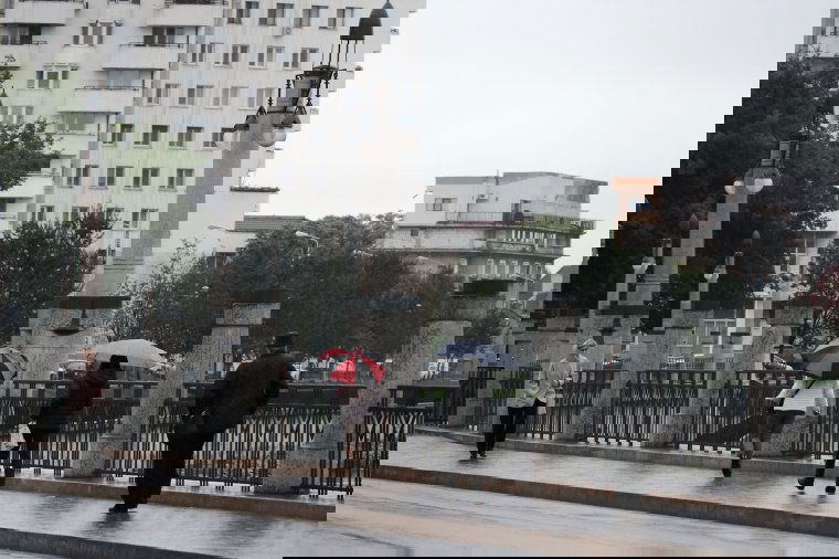 Szeles és esős lesz az idő a következő napokban, a hegyekben havazni is fog