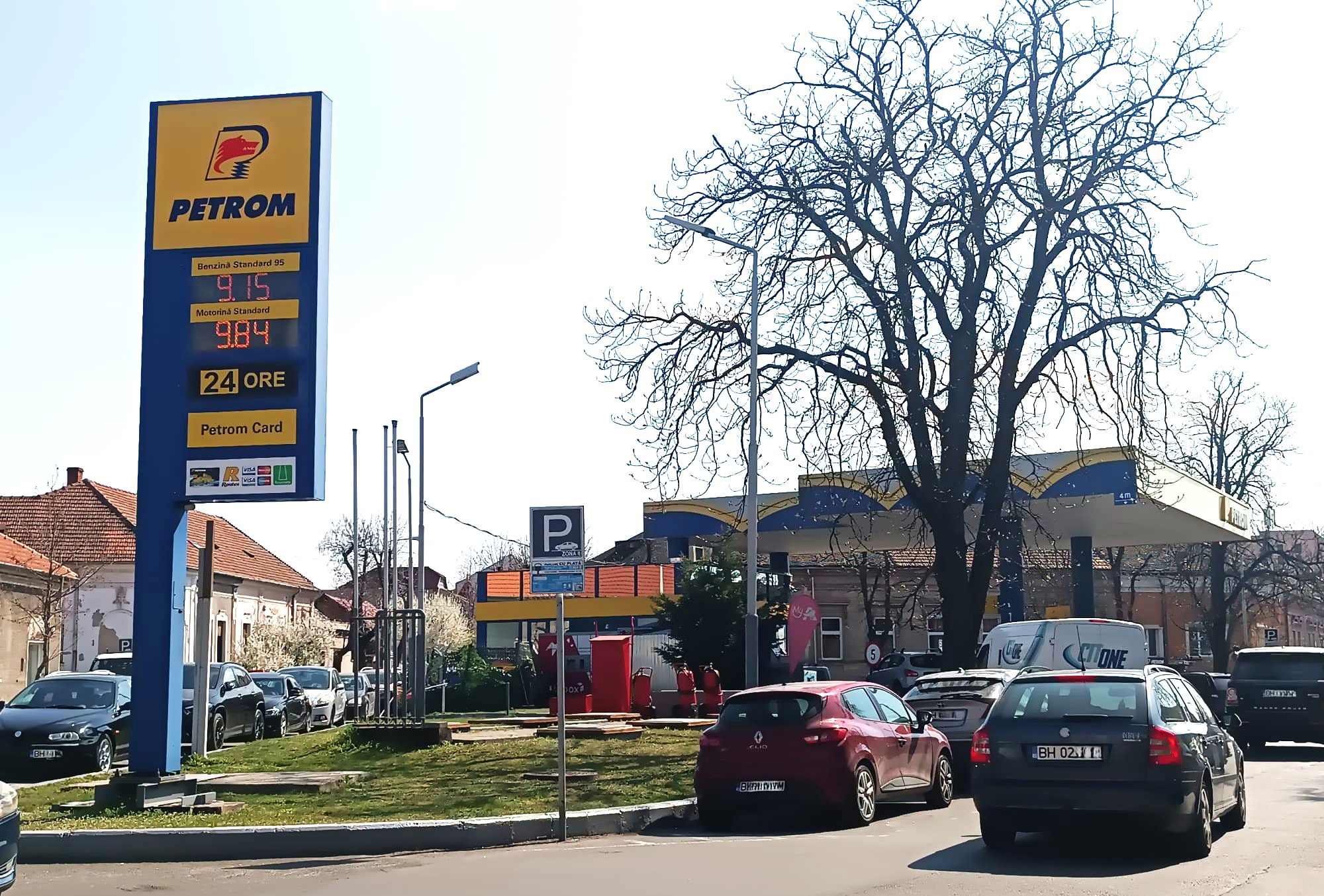 Beavatkozik a kormány az üzemanyagárakba