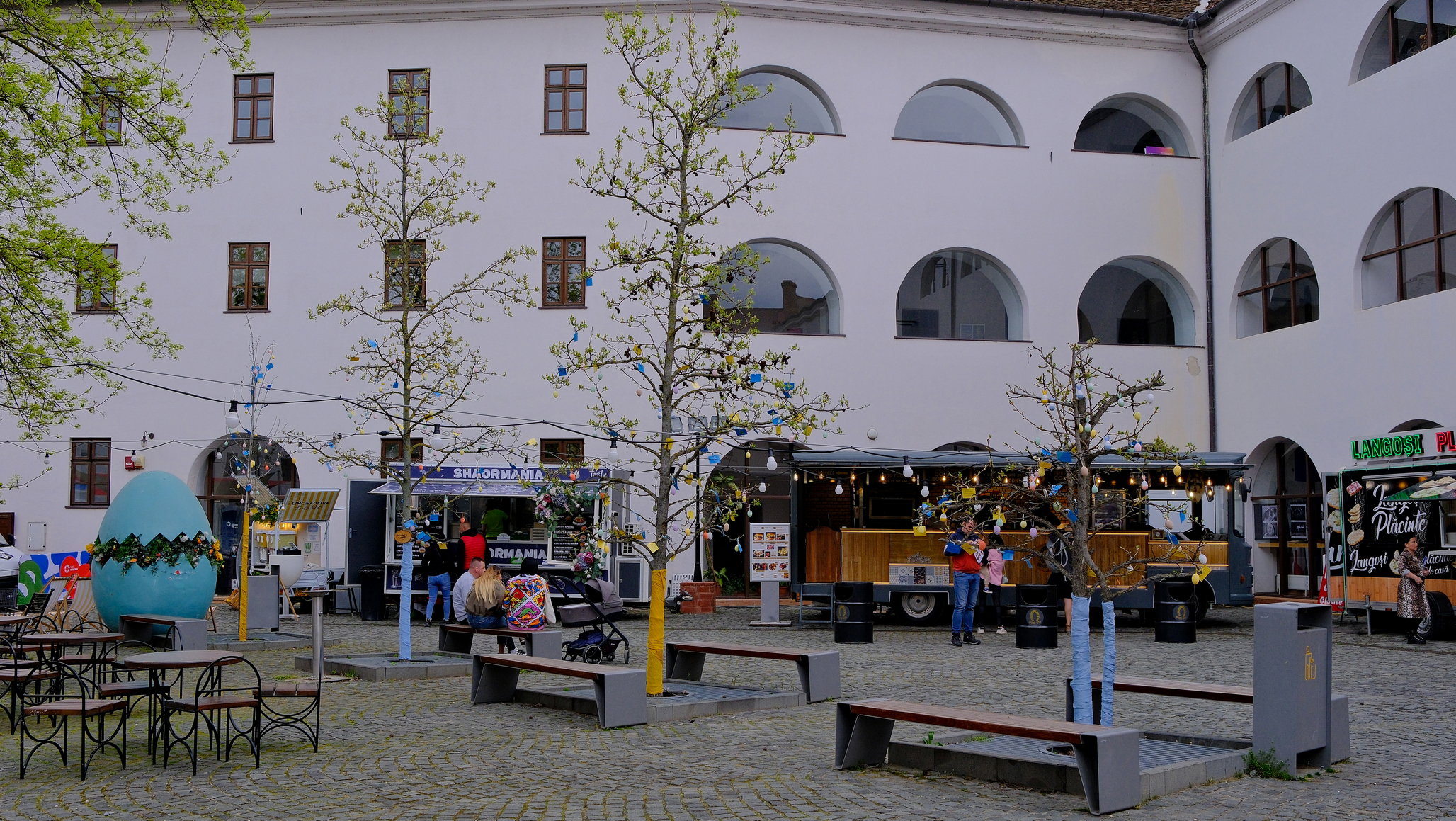 Megnyílt a húsvéti vásár a nagyváradi várban | GALÉRIA