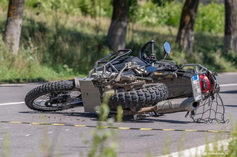 „Úgy kell közlekedni, mintha vadásznának ránk”: így lehet elkerülni a motoros-baleseteket