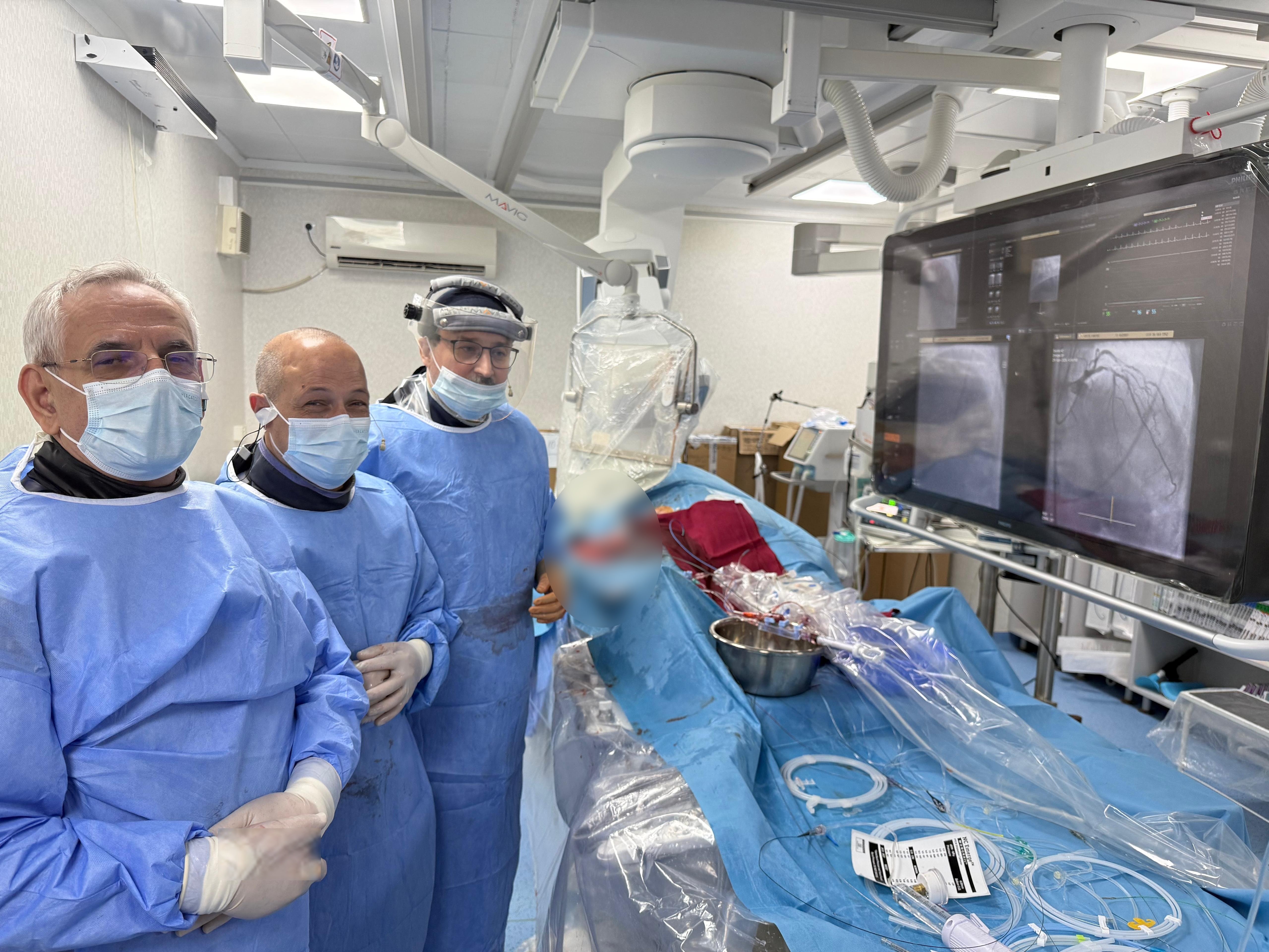 Nagyvárad a szívgyógyászat élvonalában: élőben közvetített beavatkozások nemzetközi kongresszusokon