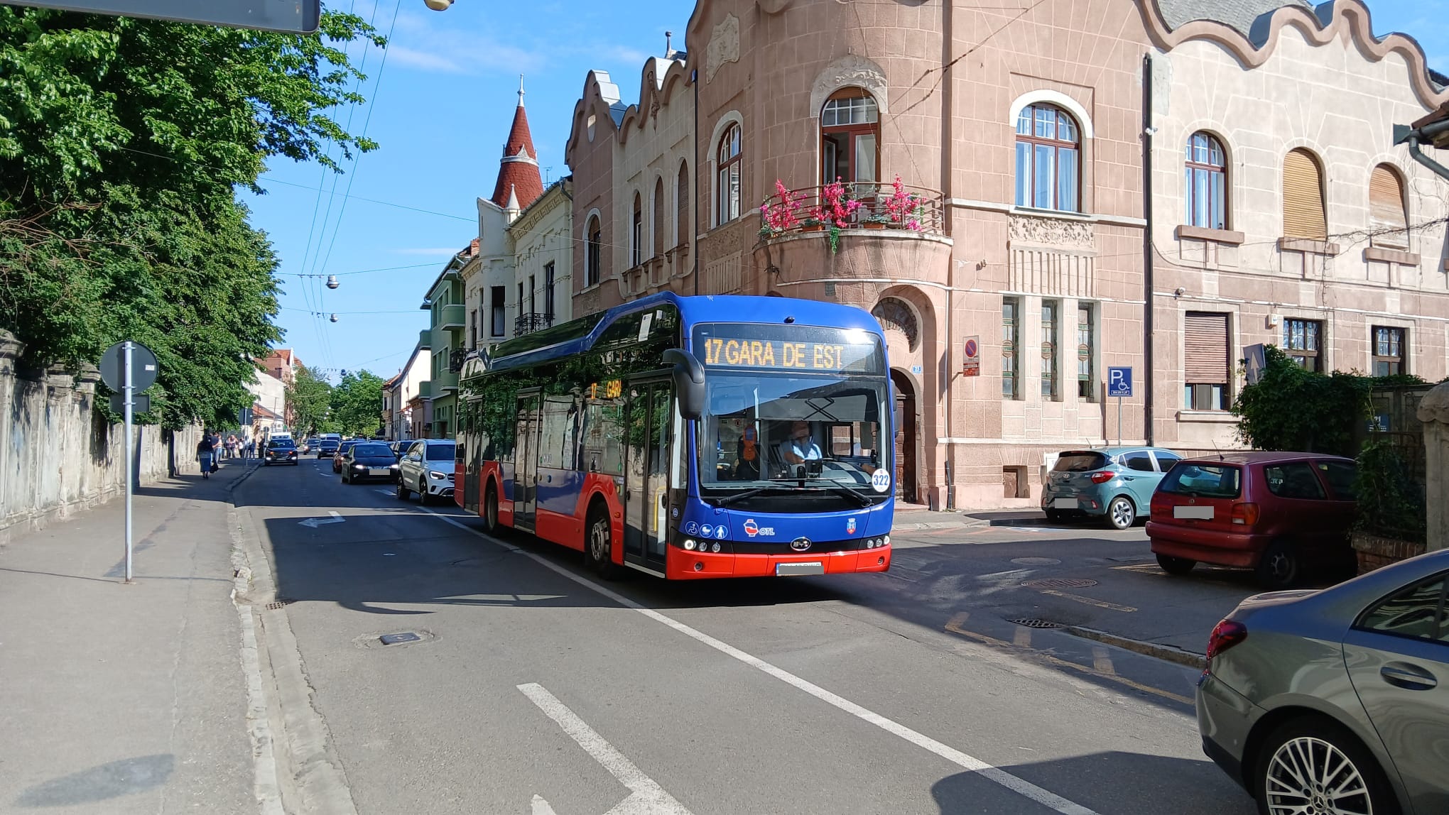 Több autóbusz megállóját is áthelyezik Nagyváradon