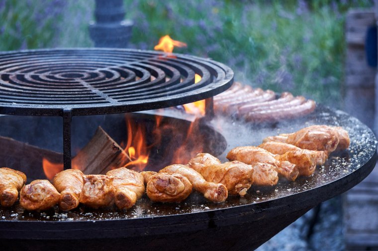 Nem lehet akárhol grillezni, súlyos bírság járhat érte