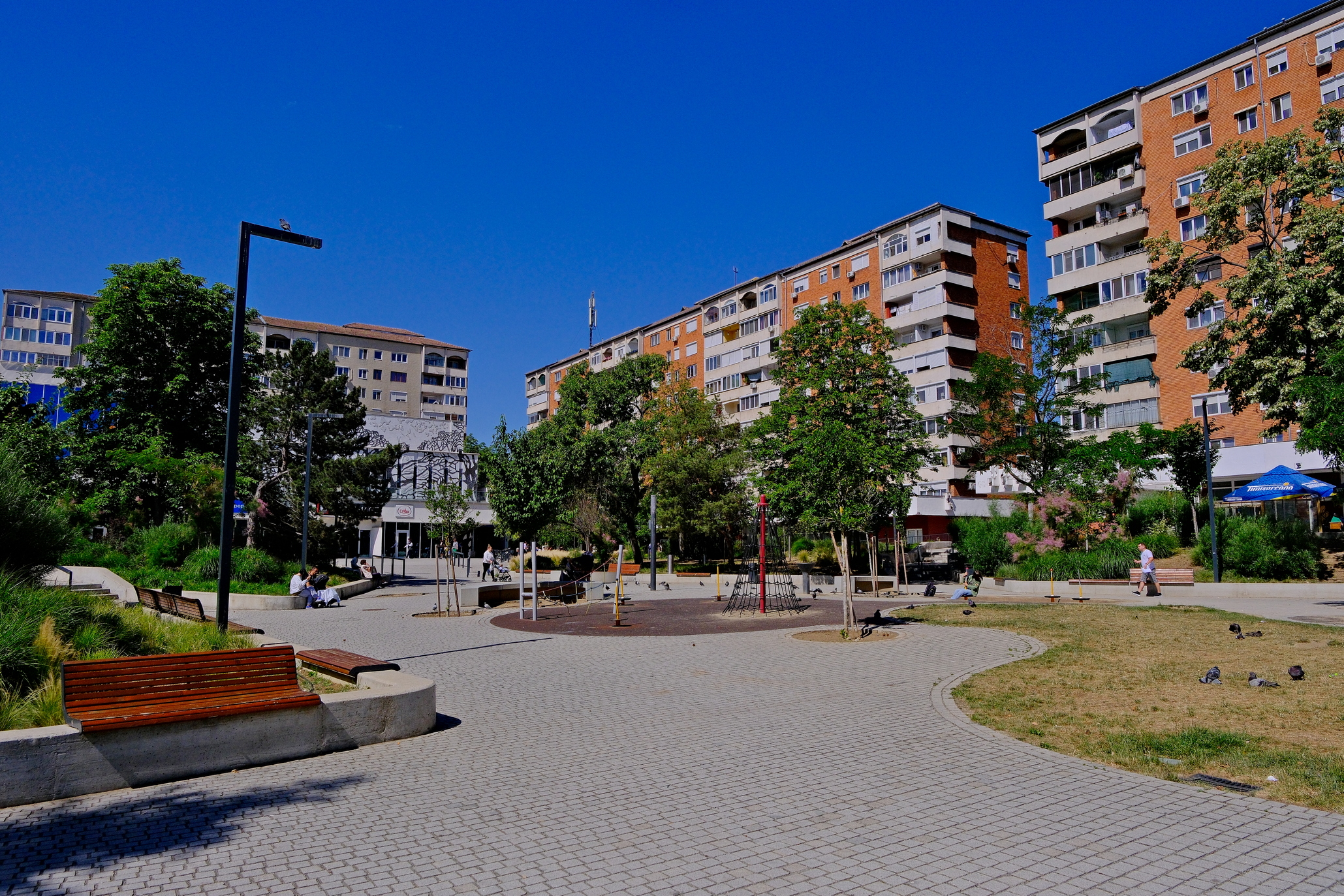 Aktívnak tűnik, de valójában megtorpant az ingatlanpiac