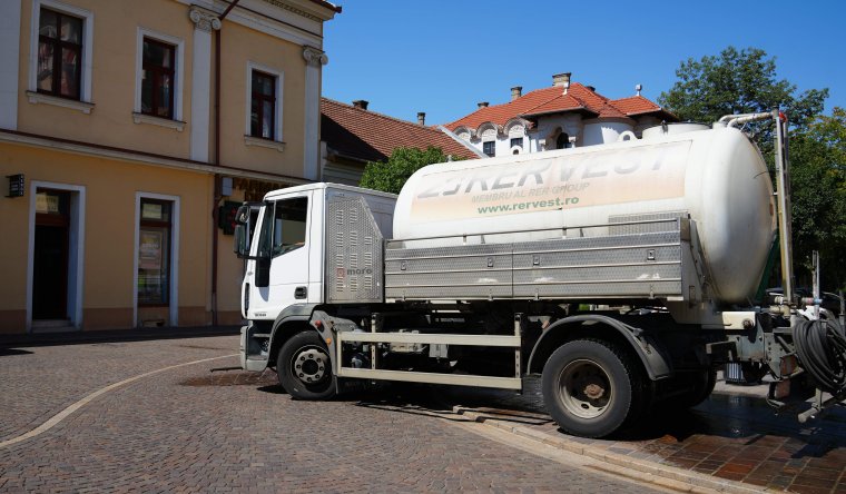 Extrém hőség Nagyváradon: rendkívüli intézkedések léptek életbe
