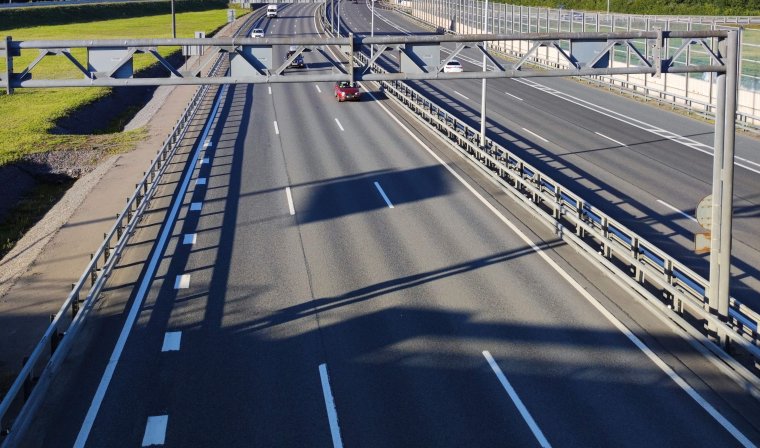 Közvitán a Nagyszalontáig vezető M44-es gyorsforgalmi út terve