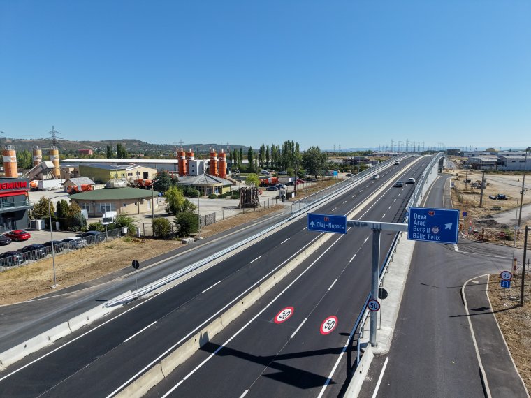 Újabb négysávos felüljáró nyílik meg: könnyebb lesz a közlekedés Nagyvárad körgyűrűjén | FOTÓK
