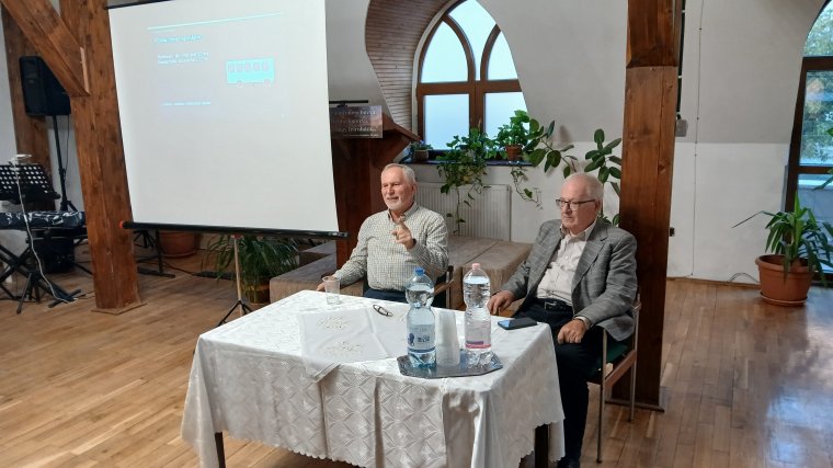 A jó tömegközlekedés gazdasági és társadalmi érdek is – Váradon tartott előadást Csuzi István
