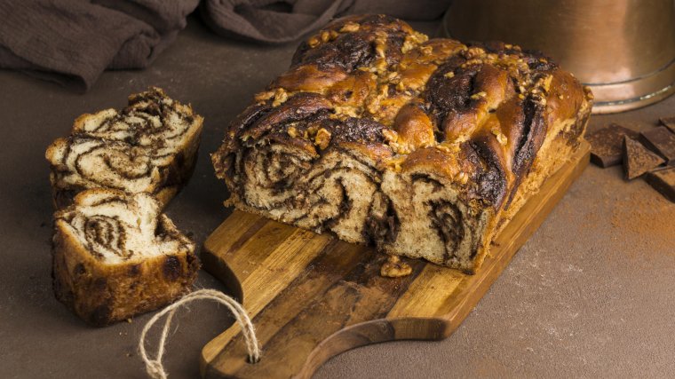 A nemzetközi sajtó is beszámolt a húsvéti kalács miatt száguldó konstancai nőről