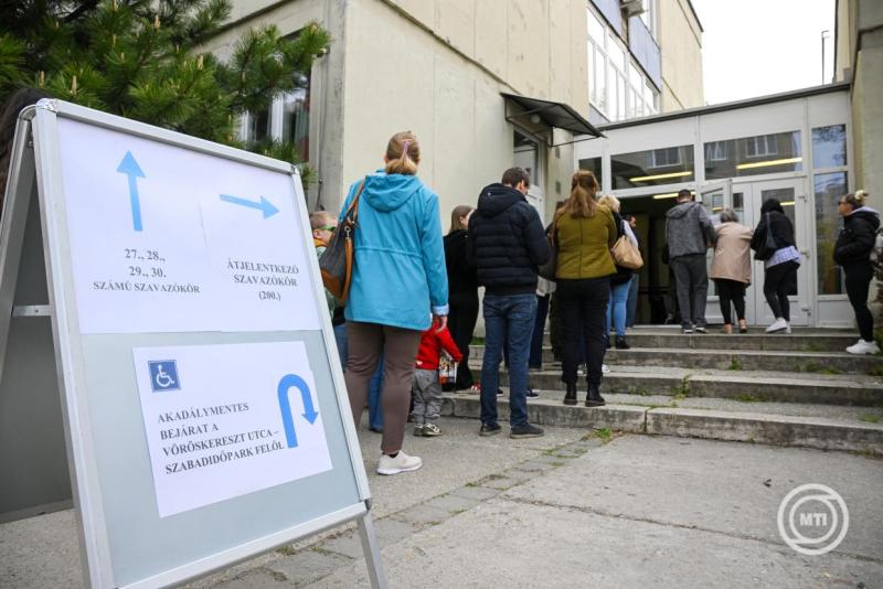 Megjöttek a legfrissebb adatok – kivételes részvételi aránnyal zárulhat az idei választás
