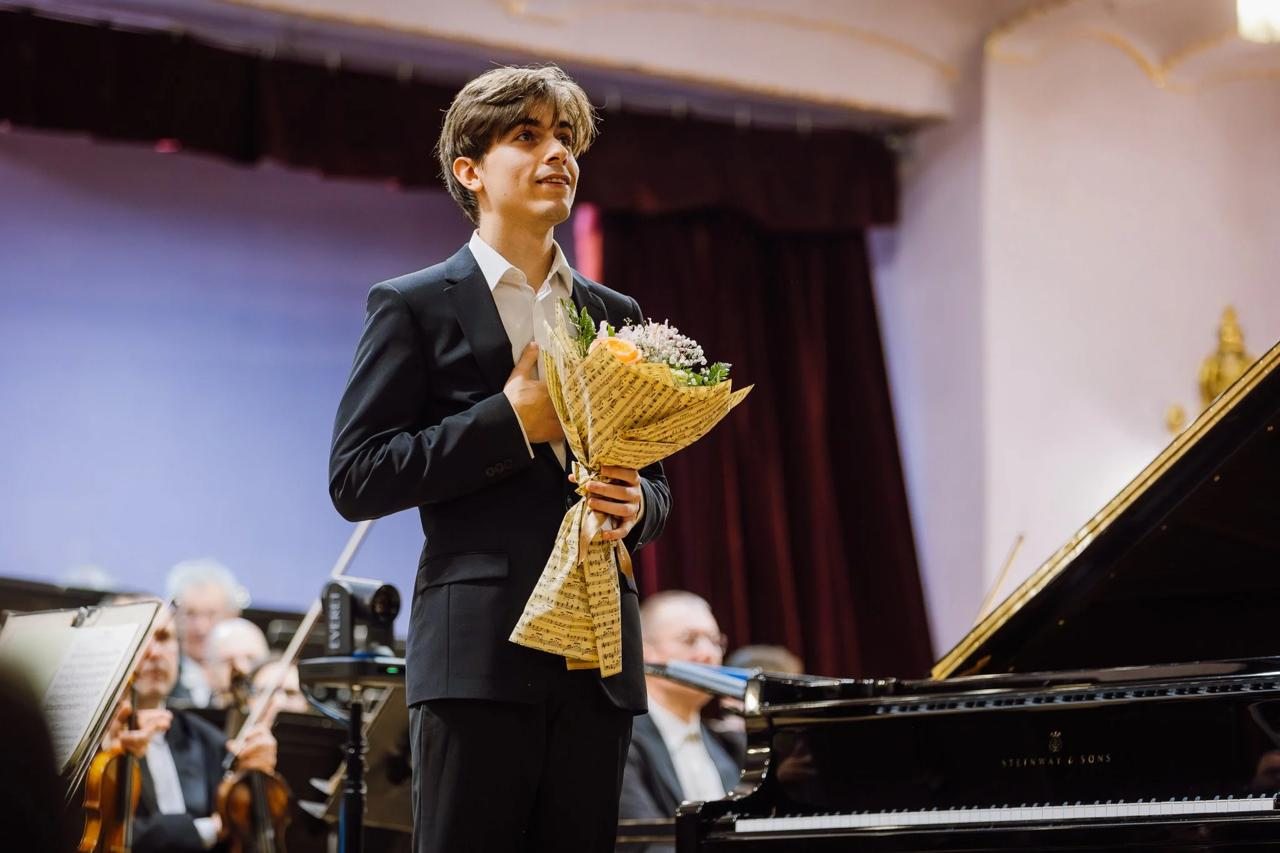 A bécsi Musikvereinban fog zongorázni egy fiatal váradi tehetség