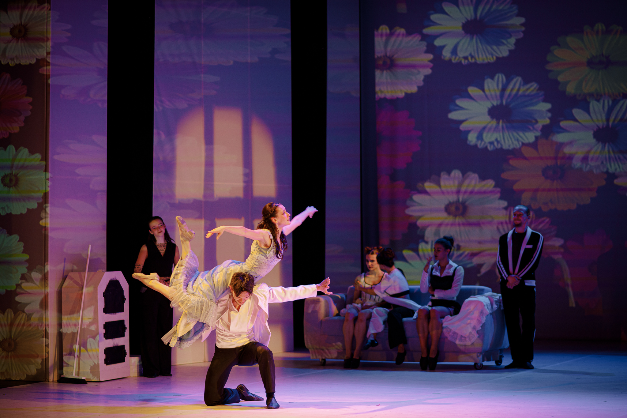 Gyermekközönségre szabott Hamupipőkével zárult az Infinite Dance Festival