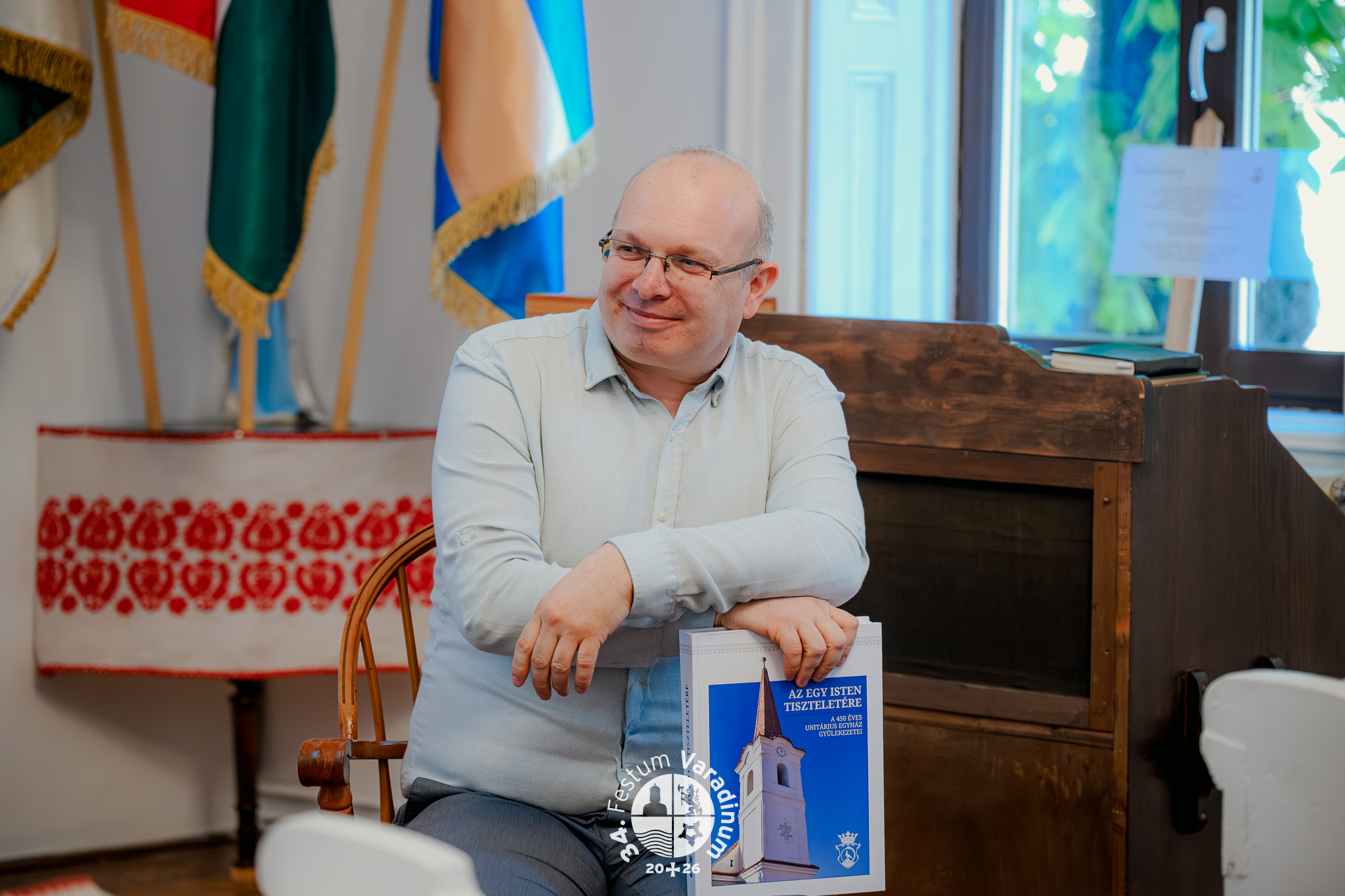 Az Egy Isten tiszteletére összeállított kötetet mutattak be a nagyváradi unitárius templomban