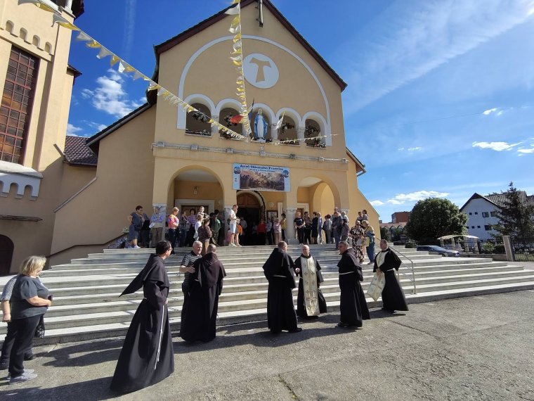 Assisi Szent Ferenc ereklyéi érkeznek Nagyváradra