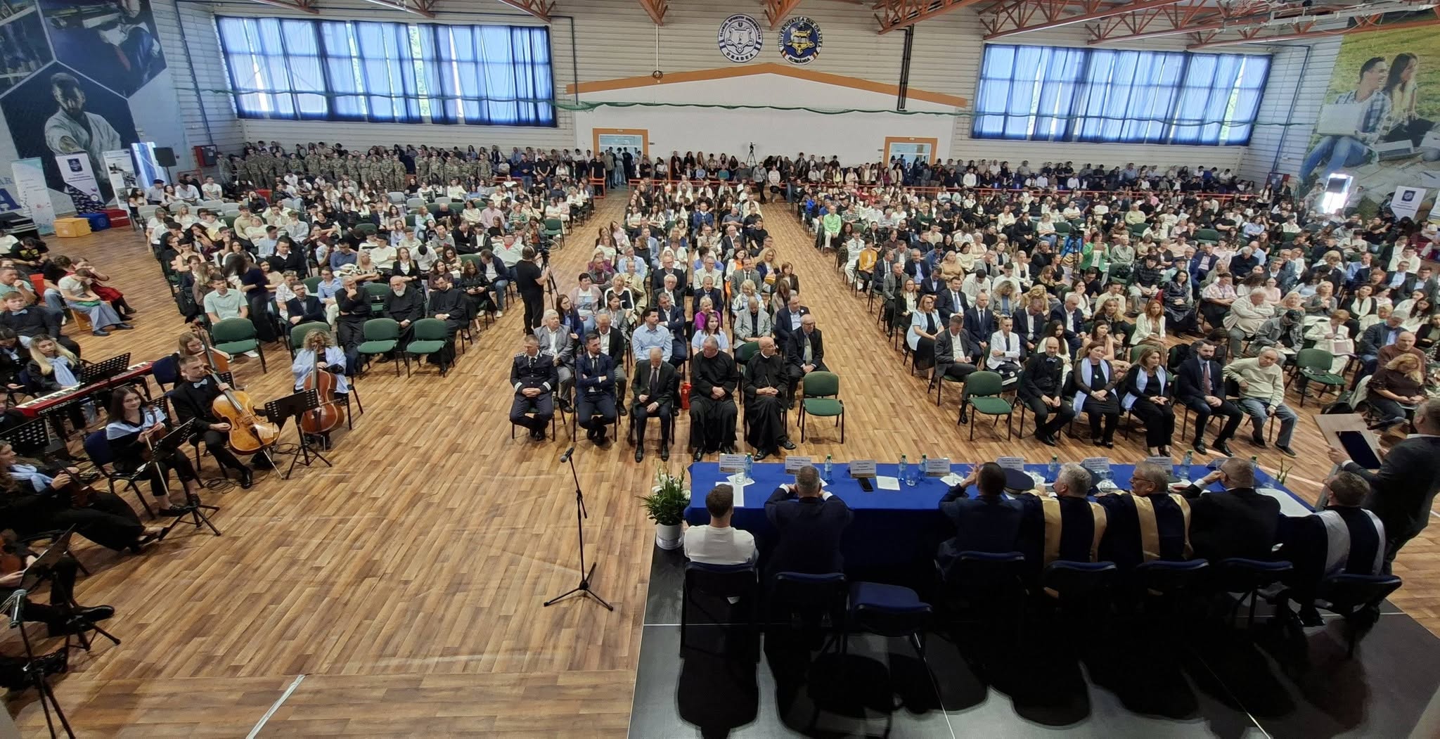 Elkezdődött a tanév a Nagyváradi Állami Egyetem hallgatói számára is