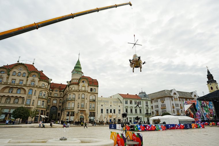 Légi színház a város felett – kezdődik a FestiFall Nagyváradon