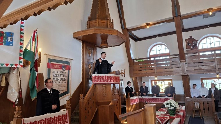 A forradalom évében szentelték fel a váradréti református templomot