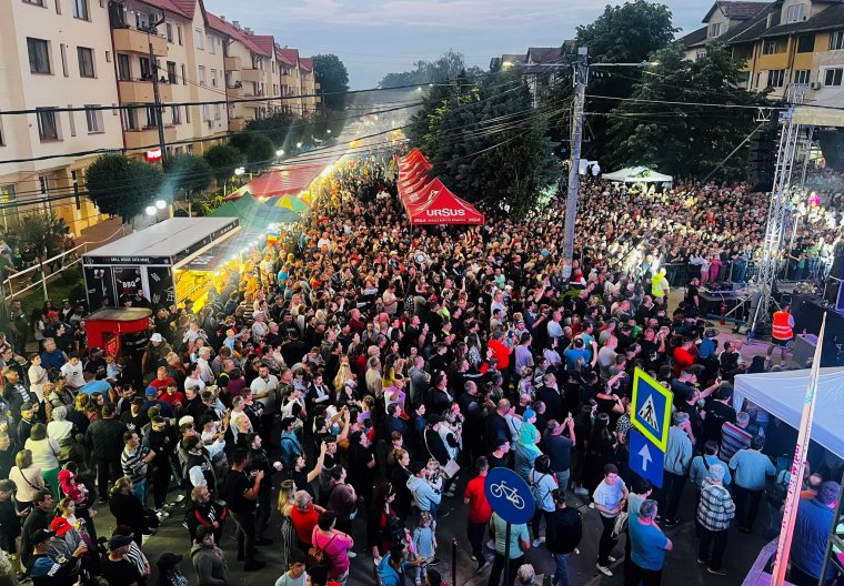 Harmincadik alkalommal „nyílik az akác” Érmihályfalván