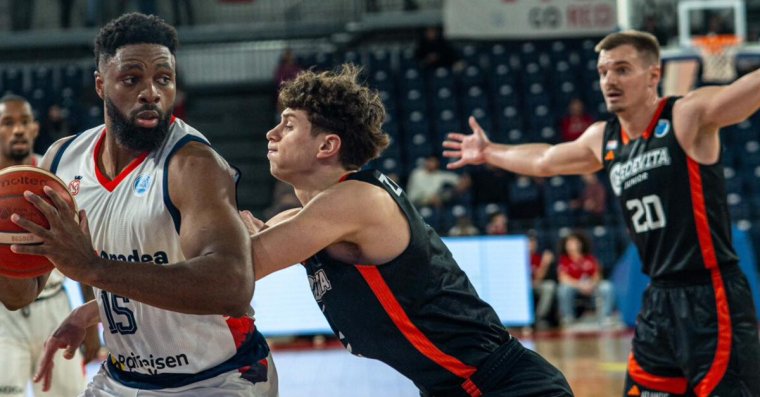 Nem hibázhatnak a Vörös Oroszlánok Szarajevóban