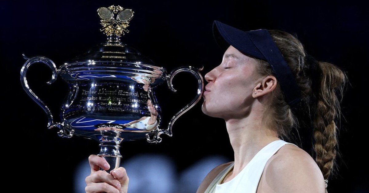 Fordulatos döntő után Jelena Ribakina nyerte az Australian Opent