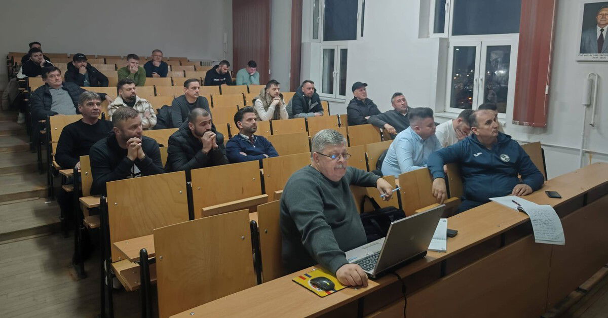 Találkozón ismertették a szabályváltozásokat a IV. Liga résztvevőivel