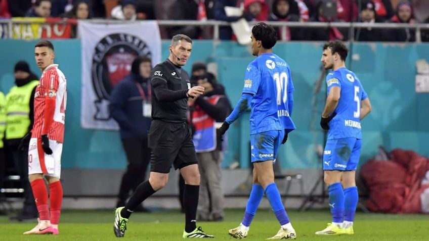 Megdobták Kovácsot, és magyarellenes rigmusokat skandáltak a Dinamo szurkolói