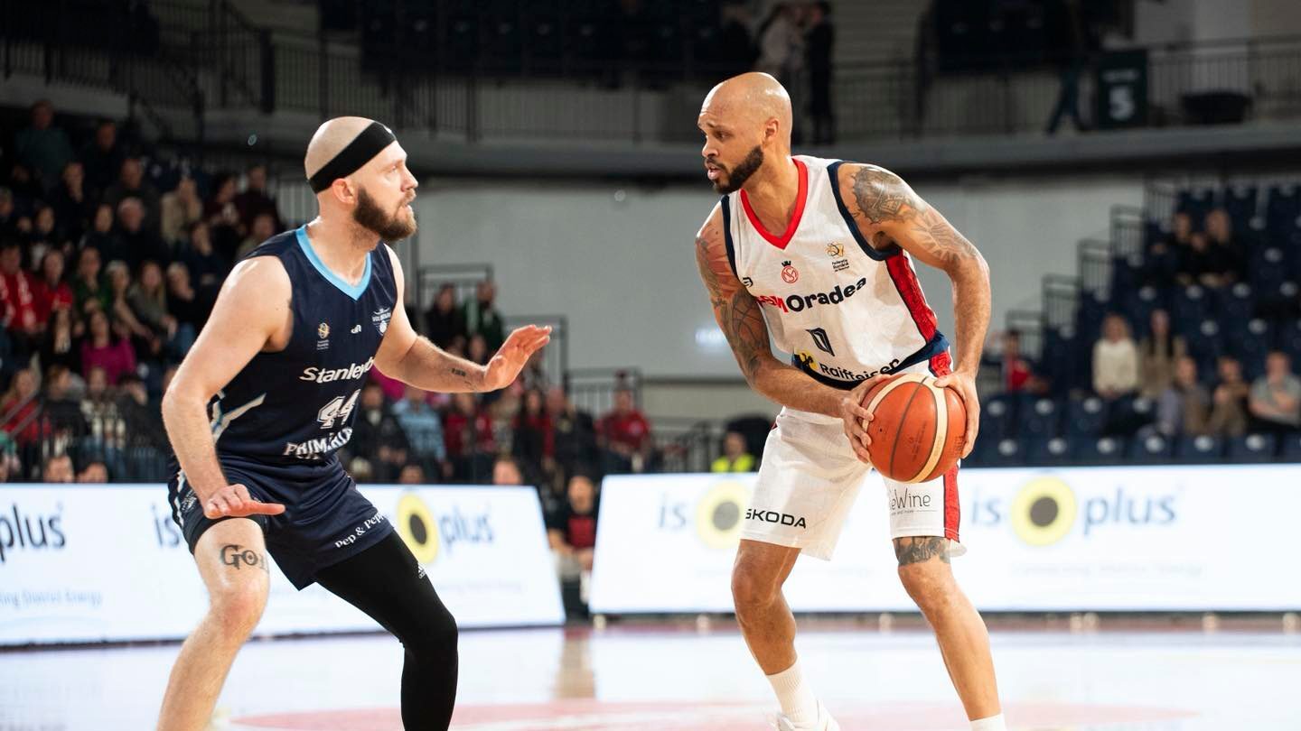 Tisztességes helytállás a Vörös Oroszlánok célja