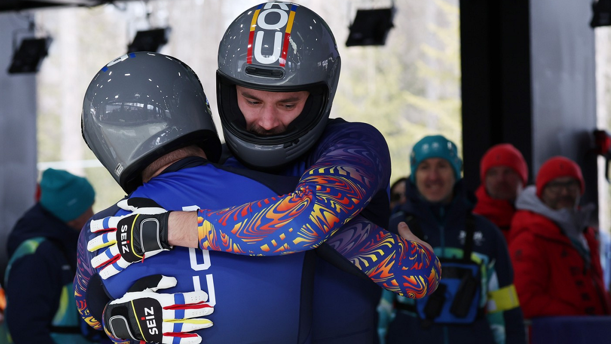 Történelmi bravúrt ért el a román bobcsapat