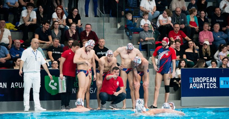 „Akár négy-öt góllal is nyerhettünk volna” – sajnálják az elszalasztott esélyt a váradi pólósok