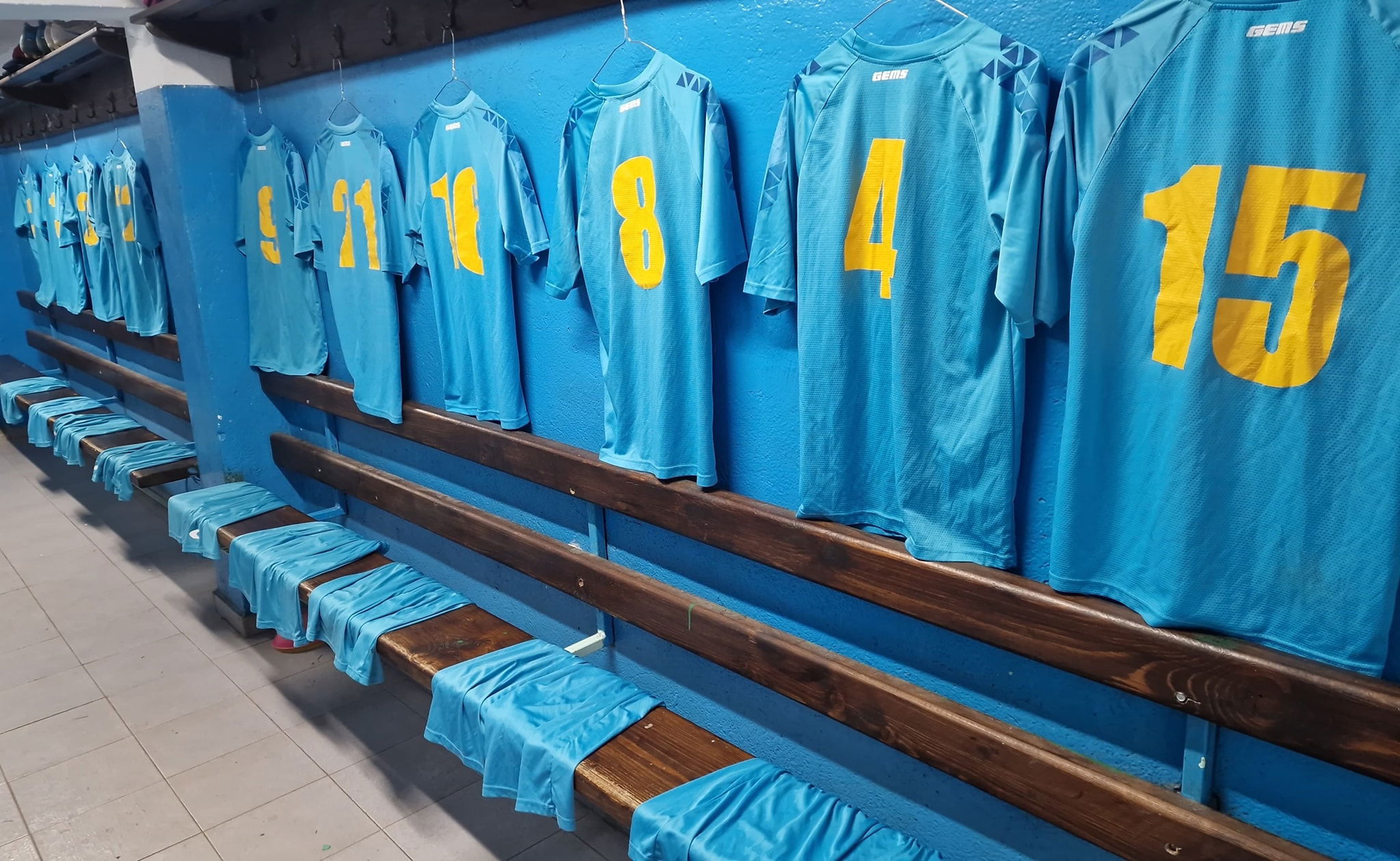 A labda helyett fogak repkedtek az utánpótlásmeccsen