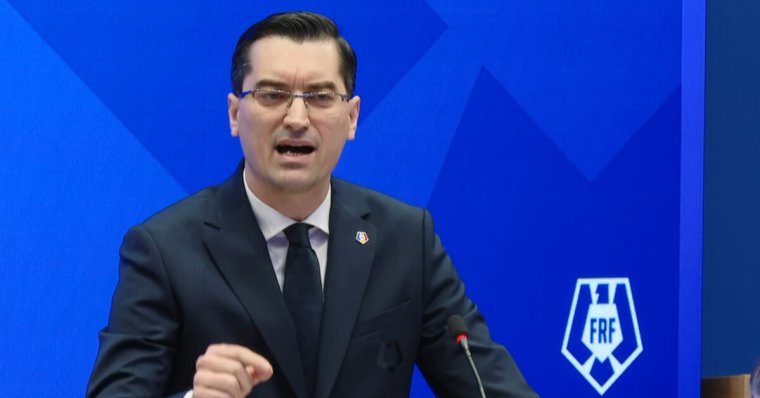 A látszatra sem adtak, botrányos jelenetek árnyékolták be Burleanu újraválasztását