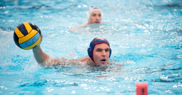 Ez gombócból is sok: 29 gólt dobtak a váradi pólósok