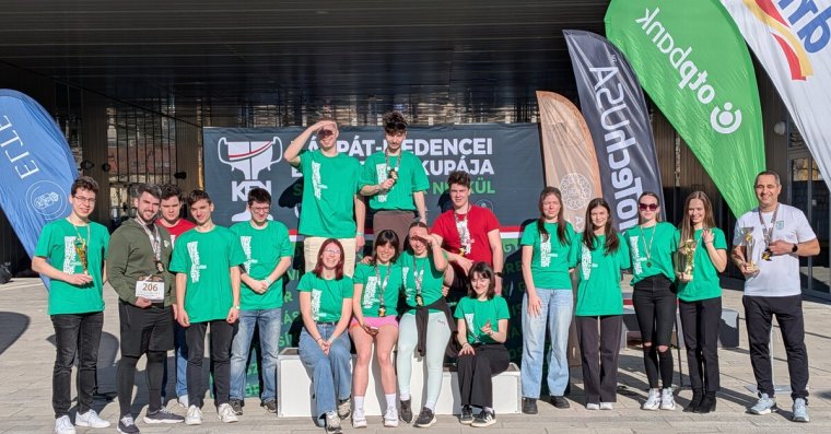 A Partiumi Keresztény Egyetem hazahozta a floor curling kupát