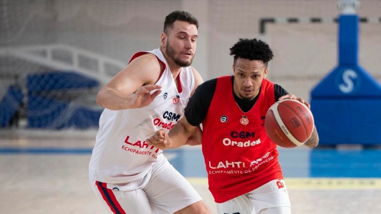 Hullámvölgyben lévő Marosvásárhellyel találkozik a VSK U