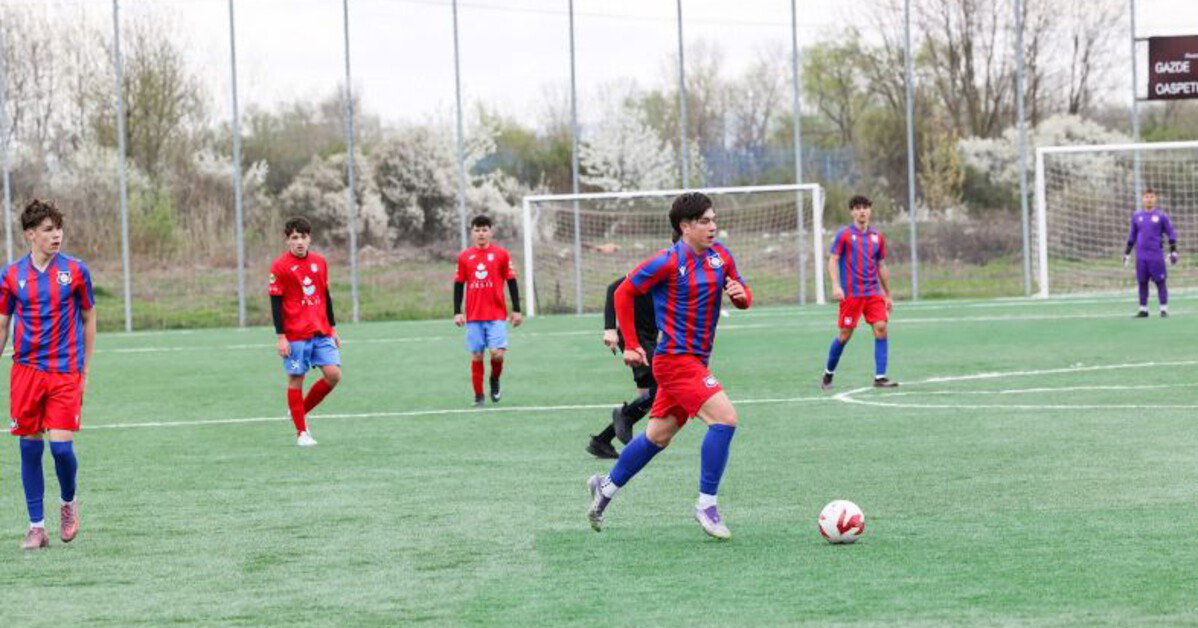 Bodola-díjas kapussal jutott elődöntőbe a Bihar FC U16-os csapata