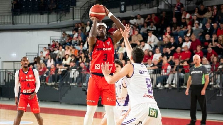 Pitești-en sem rontott, elődöntős a Nagyváradi VSK U