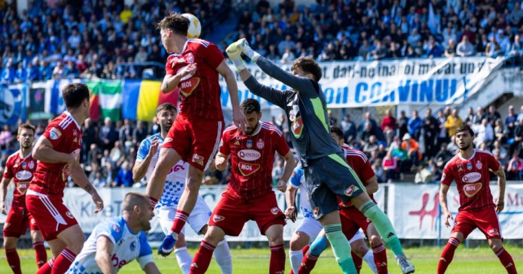 A Sepsi OSK vetett véget a Corvinul veretlenségének